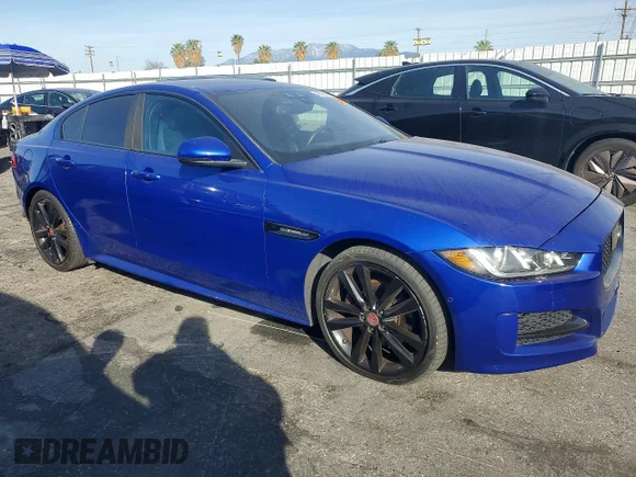 ✅ 2017 Jaguar XE • VIN: SAJAF4BN8HA968860 • Lot: 45729976. Wystawiony na Copart z przebiegiem 108 576 mil. Bezpłatny archiwum sprzedaży aukcyjnych z USA i szczegółowy raport historii pojazdu na DreamBid. Zdjęcie 4.