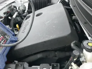 ✅ 2024 Buick Enclave Essence • VIN: 5GAEVAKW0RJ122249 • Lot: 41514734. Listed on IAAI with 16,930 mi. Free auction sales archive from the USA and detailed vehicle history report at DreamBid. Image 19.