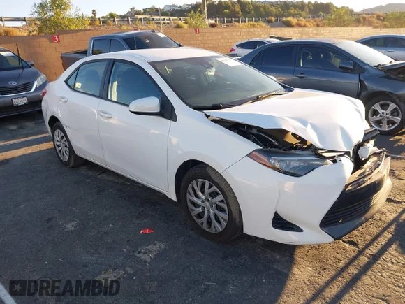 ✅ 2017 Toyota Corolla 50th Anniversary Edition • VIN: 5YFBURHEXHP626111 • Lot: 43389053. Wystawiony na IAAI z przebiegiem 93 747 mil. Bezpłatny archiwum sprzedaży aukcyjnych z USA i szczegółowy raport historii pojazdu na DreamBid. Zdjęcie 1.