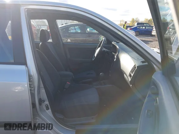 ✅ 2006 Hyundai Elantra GLS • VIN: KMHDN56D26U201938 • Lot: 43402994. Wystawiony na IAAI z przebiegiem 30 834 mil. Bezpłatny archiwum sprzedaży aukcyjnych z USA i szczegółowy raport historii pojazdu na DreamBid. Zdjęcie 5.