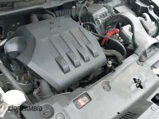 ✅ 2019 Mitsubishi Eclipse Cross LE • VIN: JA4AT4AA5KZ029187 • Lot: 41910421. Wystawiony na IAAI z przebiegiem 204 485 mil. Bezpłatny archiwum sprzedaży aukcyjnych z USA i szczegółowy raport historii pojazdu na DreamBid. Zdjęcie 20.