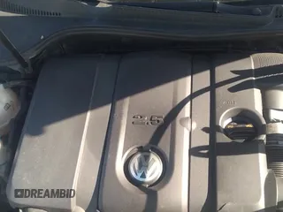 ✅ 2013 Volkswagen Golf w/Conv & Sunroof • VIN: WVWBB7AJ3DW005005 • Лот: 41215029. Опубликован ранее на IAAI с пробегом 132 922 миль. Бесплатный доступ к архиву аукционных продаж из США и подробный отчёт об истории автомобиля на DreamBid. Изображение 12.