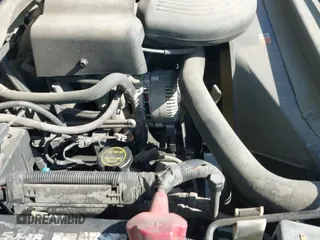 ✅ 2004 Ford F-150 XL • VIN: 2FTRF17W34CA91446 • Lot: 42390946. Listed on IAAI with 271,177 mi. Free auction sales archive from the USA and detailed vehicle history report at DreamBid. Image 13.