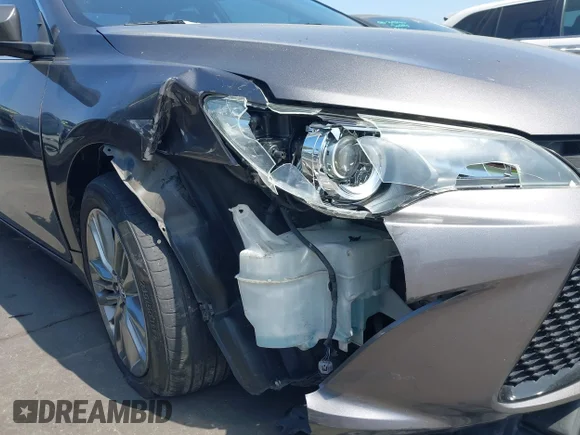 ✅ 2016 Toyota Camry SE • VIN: 4T1BF1FK0GU212210 • Lot: 44707550. Wystawiony na IAAI z przebiegiem 61 539 mil. Bezpłatny archiwum sprzedaży aukcyjnych z USA i szczegółowy raport historii pojazdu na DreamBid. Zdjęcie 6.