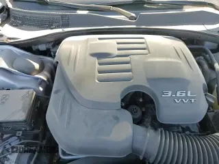 ✅ 2019 Chrysler 300 Touring • VIN: 2C3CCAAG3KH733362 • Лот: 89728885. Опубликован ранее на Copart с пробегом 118 532 миль. Бесплатный доступ к архиву аукционных продаж из США и подробный отчёт об истории автомобиля на DreamBid. Изображение 13.