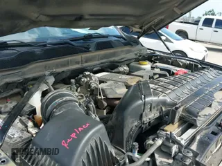 ✅ 2020 Ram 2500 Laramie • VIN: 3C6UR5FL7LG192773 • Lot: 42067084. Listed on IAAI with 258,018 mi. Free auction sales archive from the USA and detailed vehicle history report at DreamBid. Image 18.