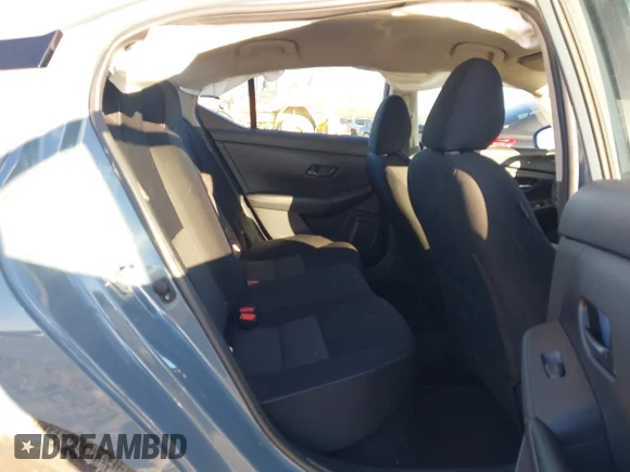 ✅ 2025 Nissan Sentra SV • VIN: 3N1AB8CVXSY291204 • Lot: 44246160. Wystawiony na IAAI z przebiegiem 26 769 mil. Bezpłatny archiwum sprzedaży aukcyjnych z USA i szczegółowy raport historii pojazdu na DreamBid. Zdjęcie 8.