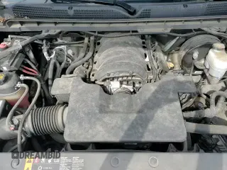 ✅ 2019 Chevrolet Silverado 1500 LT • VIN: 2GCVKPEC2K1100975 • Лот: 81552775. Опубликован ранее на Copart с пробегом 99 258 миль. Бесплатный доступ к архиву аукционных продаж из США и подробный отчёт об истории автомобиля на DreamBid. Изображение 13.