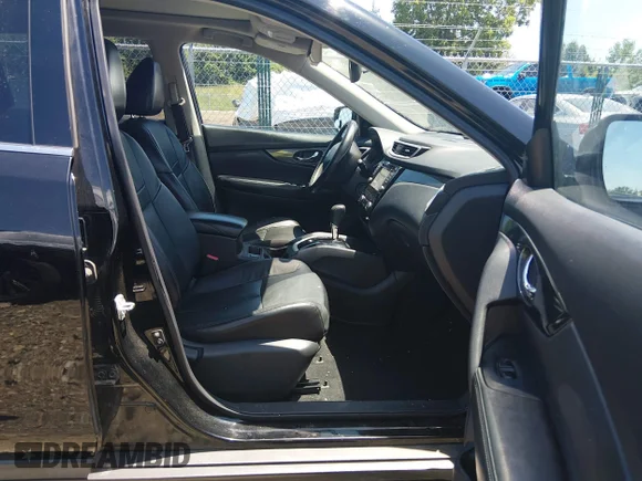 ✅ 2015 Nissan Rogue SL • VIN: 5N1AT2MV2FC830155 • Lot: 45183112. Listed on IAAI with 119,849 mi. Free auction sales archive from the USA and detailed vehicle history report at DreamBid. Image 5.