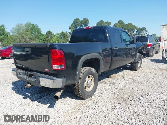 ✅ 2007 GMC Sierra 2500HD SLT • VIN: 1GTHK23637F545917 • Lot: 44904136. Listed on IAAI with 366,778 mi. Free auction sales archive from the USA and detailed vehicle history report at DreamBid. Image 4.