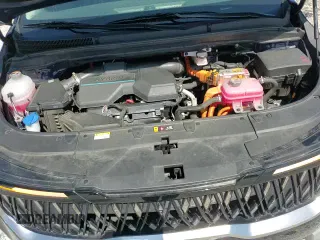 ✅ 2025 Kia Carnival EX • VIN: KNDNC5KA3S6029511 • Lot: 71980215. Listed on Copart with 30,679 mi. Free auction sales archive from the USA and detailed vehicle history report at DreamBid. Image 14.