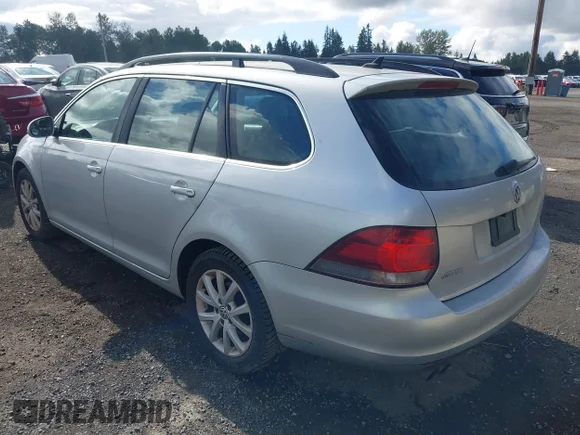 ✅ 2013 Volkswagen Jetta SE • VIN: 3VWPP7AJ9DM641853 • Lot: 42182458. Wystawiony na IAAI z przebiegiem 157 080 mil. Bezpłatny archiwum sprzedaży aukcyjnych z USA i szczegółowy raport historii pojazdu na DreamBid. Zdjęcie 3.