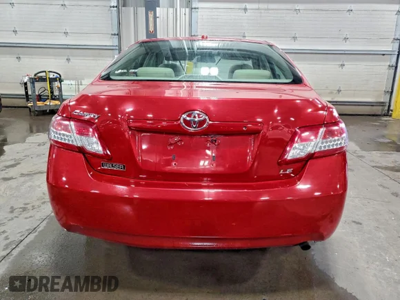 ✅ 2010 Toyota Camry LE • VIN: 4T4BF3EK8AR027865 • Lot: 98139865. Wystawiony na Copart z przebiegiem 197 756 mil. Bezpłatny archiwum sprzedaży aukcyjnych z USA i szczegółowy raport historii pojazdu na DreamBid. Zdjęcie 6.