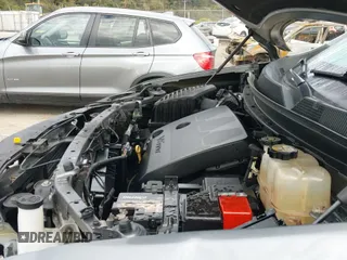 ✅ 2019 Chevrolet Traverse LT Cloth • VIN: 1GNEVGKW1KJ102929 • Lot: 43403444. Wystawiony na IAAI z przebiegiem 54 973 mil. Bezpłatny archiwum sprzedaży aukcyjnych z USA i szczegółowy raport historii pojazdu na DreamBid. Zdjęcie 20.