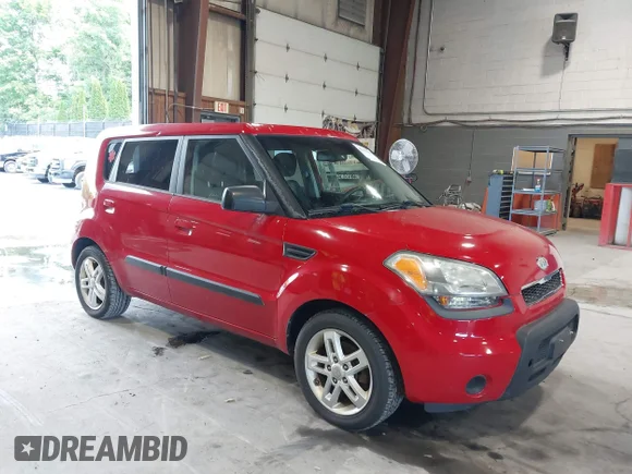 ✅ 2010 Kia Soul + • VIN: KNDJT2A2XA7108352 • Лот: 45463792. Опубликован ранее на IAAI с пробегом 140 795 миль. Бесплатный доступ к архиву аукционных продаж из США и подробный отчёт об истории автомобиля на DreamBid. Изображение 1.
