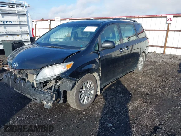 ✅ 2015 Toyota Sienna XLE • VIN: 5TDYK3DC3FS660414 • Lot: 43643982. Listed on IAAI with 200,605 mi. Free auction sales archive from the USA and detailed vehicle history report at DreamBid. Image 21.