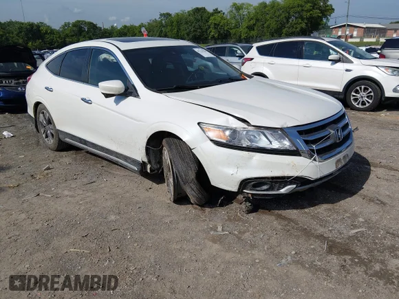 ✅ 2013 Honda Crosstour EX-L • VIN: 5J6TF1H56DL001878 • Lot: 45225708. Listed on IAAI with 208,272 mi. Free auction sales archive from the USA and detailed vehicle history report at DreamBid. Image 1.
