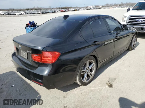 ✅ 2015 BMW 3 Series 328i • VIN: WBA3C1C56FP853923 • Лот: 40971753. Опубликован ранее на Copart с пробегом 89 181 миль. Бесплатный доступ к архиву аукционных продаж из США и подробный отчёт об истории автомобиля на DreamBid. Изображение 3.