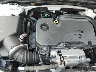 ✅ 2023 Chevrolet Malibu RS • VIN: 1G1ZG5ST4PF115384 • Lot: 70158155. Listed on Copart with 22,584 mi miles. Access the free auction sales archive from the USA and view a detailed vehicle history report at DreamBid. Image 15.