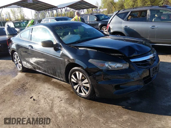 ✅ 2012 Honda Accord EX-L • VIN: 1HGCS1B82CA020721 • Lot: 44796588. Wystawiony na IAAI z przebiegiem 96 602 mil. Bezpłatny archiwum sprzedaży aukcyjnych z USA i szczegółowy raport historii pojazdu na DreamBid. Zdjęcie 1.