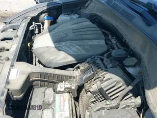 2018 Hyundai Santa Fe SE Ultimate z VIN KM8SR4HF4JU268232, wystawiony jako IAAI lot #41849312 z przebiegiem 115 614 mil mil oraz . Historia ofert i sprzedaży dostępna na DreamBid. Obrazek 19.