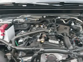 ✅ 2024 Toyota Tacoma SR5 • VIN: 3TMKB5FN6RM020069 • Lot: 41502925. Listed on IAAI with 3,384 mi. Free auction sales archive from the USA and detailed vehicle history report at DreamBid. Image 22.