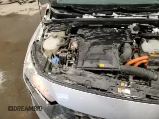 ✅ 2017 Hyundai Ioniq Blue • VIN: KMHC65LC0HU032297 • Lot: 43731455. Wystawiony na Copart z przebiegiem 119 789 mil. Bezpłatny archiwum sprzedaży aukcyjnych z USA i szczegółowy raport historii pojazdu na DreamBid. Zdjęcie 14.