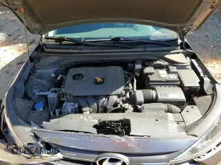 ✅ 2019 Hyundai Elantra Value Edition • VIN: 5NPD84LF7KH477581 • Lot: 82508885. Listed on Copart with 45,353 mi. Free auction sales archive from the USA and detailed vehicle history report at DreamBid. Image 15.