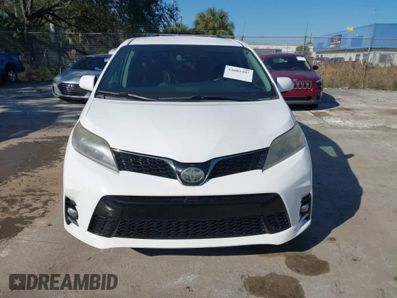 ✅ 2018 Toyota Sienna SE Premium • VIN: 5TDXZ3DC8JS911623 • Лот: 43605497. Опубліковано раніше на IAAI з пробігом 299 594 миль. Безкоштовний доступ до архіву аукціонних продажів зі США та докладний звіт про історію автомобіля на DreamBid. Зображення 6.