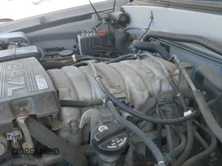 ✅ 2002 Toyota Tundra SR5 • VIN: 5TBBT44162S230824 • Лот: 42378008. Опубликован ранее на IAAI с пробегом 255 523 миль. Бесплатный доступ к архиву аукционных продаж из США и подробный отчёт об истории автомобиля на DreamBid. Изображение 19.