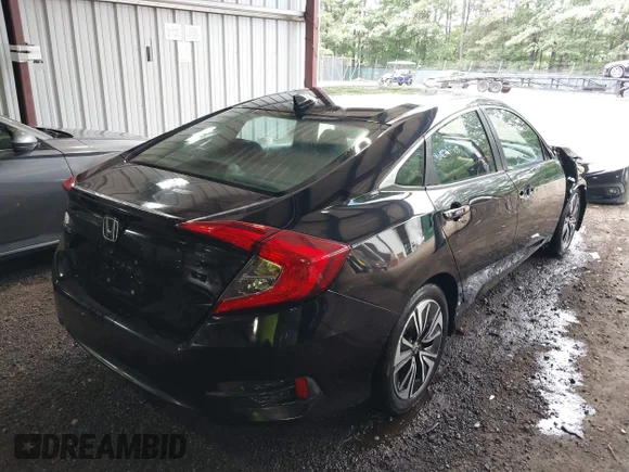 ✅ 2017 Honda Civic EX-T • VIN: 2HGFC1F38HH630446 • Лот: 45332105. Опубликован ранее на IAAI с пробегом 173 627 миль. Бесплатный доступ к архиву аукционных продаж из США и подробный отчёт об истории автомобиля на DreamBid. Изображение 4.