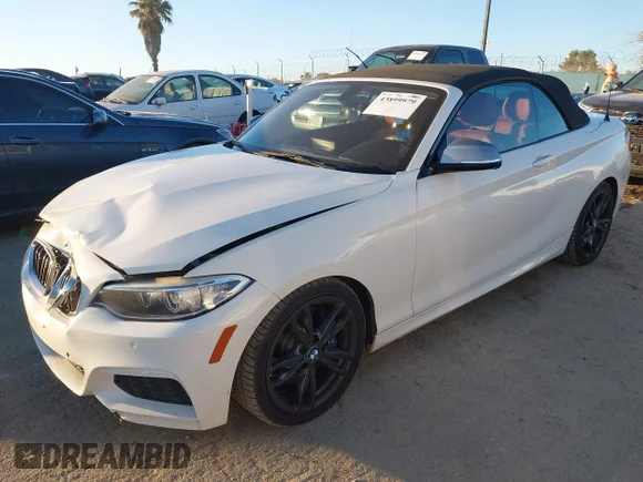 ✅ 2016 BMW 2 Series M235i • VIN: WBA1M1C59GV393884 • Lot: 43899979. Listed on IAAI with 117,810 mi. Free auction sales archive from the USA and detailed vehicle history report at DreamBid. Image 2.