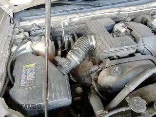 ✅ 2004 GMC Canyon SLE Z85 • VIN: 1GTCS146948102321 • Lot: 86733194. Listed on Copart with 143,501 mi. Free auction sales archive from the USA and detailed vehicle history report at DreamBid. Image 13.