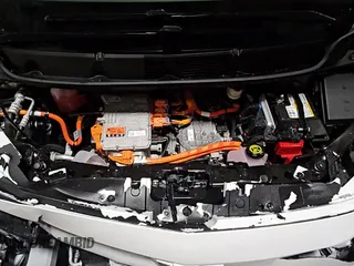 ✅ 2023 Chevrolet Bolt EV 1LT • VIN: 1G1FW6S04P4186758 • Lot: 83676144. Wystawiony na Copart z przebiegiem 22 220 mil. Bezpłatny archiwum sprzedaży aukcyjnych z USA i szczegółowy raport historii pojazdu na DreamBid. Zdjęcie 15.