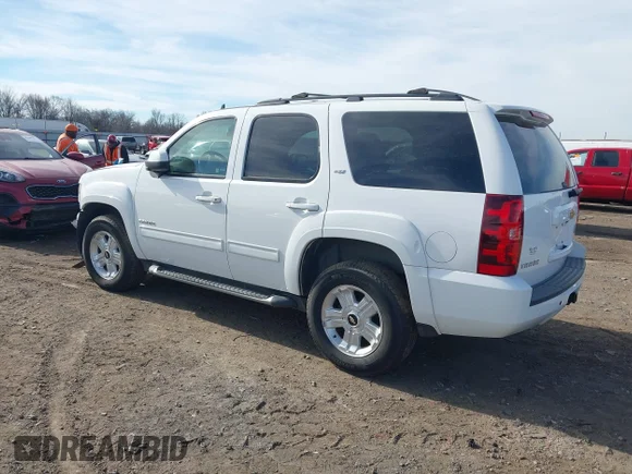 ✅ 2014 Chevrolet Tahoe LT • VIN: 1GNSKBE06ER179078 • Lot: 44014854. Wystawiony na IAAI z przebiegiem 140 098 mil. Bezpłatny archiwum sprzedaży aukcyjnych z USA i szczegółowy raport historii pojazdu na DreamBid. Zdjęcie 3.