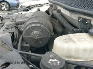 ✅ 2015 GMC Savana Cargo • VIN: 1GTW7FCF8F1278219 • Lot: 43204247. Wystawiony na IAAI z przebiegiem 138 799 mil. Bezpłatny archiwum sprzedaży aukcyjnych z USA i szczegółowy raport historii pojazdu na DreamBid. Zdjęcie 19.