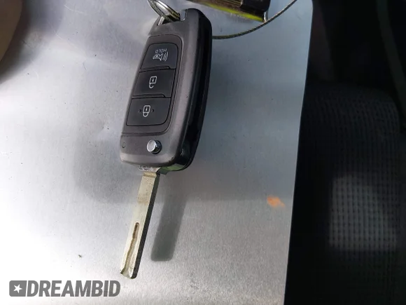 ✅ 2022 Hyundai Santa Fe SE • VIN: 5NMS1DAJ8NH414154 • Lot: 45502448. Listed on IAAI with 42,119 mi. Free auction sales archive from the USA and detailed vehicle history report at DreamBid. Image 11.
