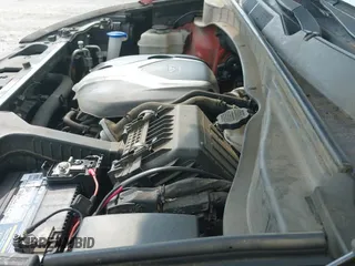 2013 Hyundai Santa Fe Sport z VIN 5XYZU3LA1DG106555, wystawiony jako IAAI lot #43211750 z przebiegiem 176 323 mil mil oraz . Historia ofert i sprzedaży dostępna na DreamBid. Obrazek 19.