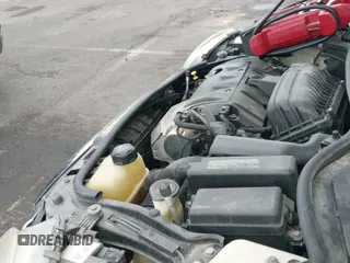 ✅ 2009 MINI Clubman • VIN: WMWML33529TX35122 • Lot: 43762814. Wystawiony na IAAI z przebiegiem 151 811 mil. Bezpłatny archiwum sprzedaży aukcyjnych z USA i szczegółowy raport historii pojazdu na DreamBid. Zdjęcie 12.