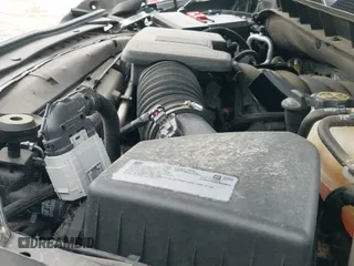 ✅ 2021 Chevrolet Suburban LT • VIN: 1GNSKCKD6MR400948 • Lot: 42625415. Wystawiony na IAAI z przebiegiem 92 589 mil. Bezpłatny archiwum sprzedaży aukcyjnych z USA i szczegółowy raport historii pojazdu na DreamBid. Zdjęcie 19.