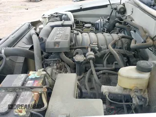 ✅ 2006 Toyota Tundra SR5 • VIN: 5TBBT44136S486828 • Lot: 42409551. Listed on IAAI with 152,798 mi. Free auction sales archive from the USA and detailed vehicle history report at DreamBid. Image 19.