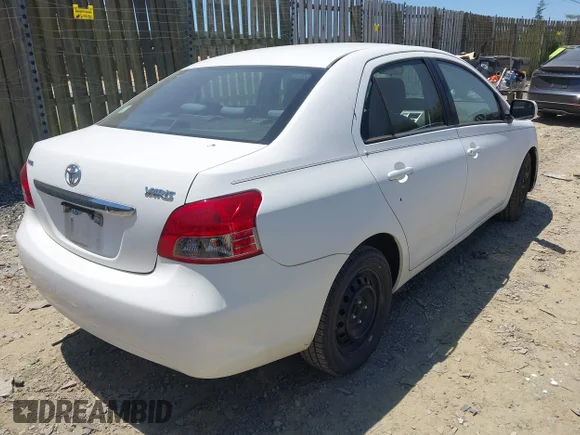 ✅ 2009 Toyota Yaris • VIN: JTDBT903794048437 • Lot: 45287223. Wystawiony na IAAI z przebiegiem 182 279 mil. Bezpłatny archiwum sprzedaży aukcyjnych z USA i szczegółowy raport historii pojazdu na DreamBid. Zdjęcie 4.