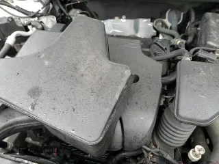 ✅ 2019 Mitsubishi Outlander ES • VIN: JA4AZ3A36KZ005684 • Lot: 86223955. Wystawiony na Copart z przebiegiem 126 489 mil. Bezpłatny archiwum sprzedaży aukcyjnych z USA i szczegółowy raport historii pojazdu na DreamBid. Zdjęcie 14.