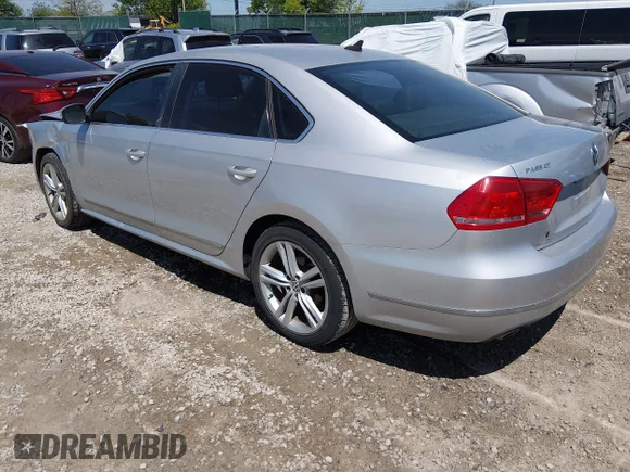 ✅ 2014 Volkswagen Passat SE • VIN: 1VWBN7A32EC082148 • Лот: 44906302. Опубликован ранее на IAAI с пробегом 154 680 миль. Бесплатный доступ к архиву аукционных продаж из США и подробный отчёт об истории автомобиля на DreamBid. Изображение 3.