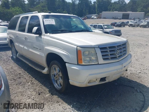 ✅ 2005 Cadillac Escalade ESV • VIN: 3GYFK66N95G163060 • Лот: 42676378. Опубликован ранее на IAAI с пробегом 257 536 миль. Бесплатный доступ к архиву аукционных продаж из США и подробный отчёт об истории автомобиля на DreamBid. Изображение 1.