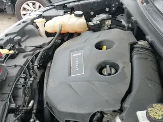 ✅ 2015 Lincoln MKC • VIN: 5LMCJ1A9XFUJ00954 • Lot: 43284287. Listed on IAAI with 199,119 mi. Free auction sales archive from the USA and detailed vehicle history report at DreamBid. Image 20.