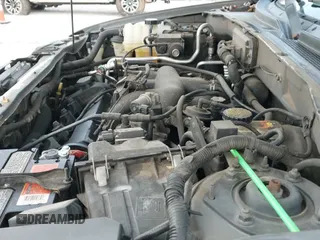 ✅ 2002 Ford Escape XLT Choice • VIN: 1FMYU03112KE00910 • Lot: 43698982. Listed on IAAI with 182,906 mi. Free auction sales archive from the USA and detailed vehicle history report at DreamBid. Image 19.