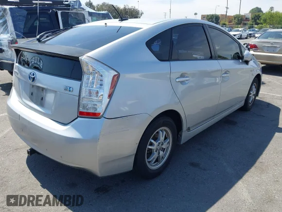 ✅ 2010 Toyota Prius II • VIN: JTDKN3DUXA0229652 • Lot: 44726777. Wystawiony na IAAI z przebiegiem 226 425 mil. Bezpłatny archiwum sprzedaży aukcyjnych z USA i szczegółowy raport historii pojazdu na DreamBid. Zdjęcie 4.