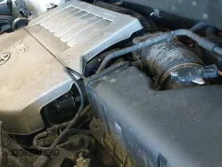 ✅ 2011 Toyota Highlander • VIN: 5TDBK3EH8BS081736 • Lot: 43011865. Listed on IAAI with 210,778 mi. Free auction sales archive from the USA and detailed vehicle history report at DreamBid. Image 19.