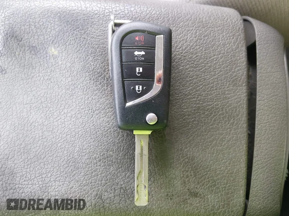 ✅ 2018 Toyota Camry SE • VIN: 4T1B11HK8JU110821 • Лот: 44924361. Опубликован ранее на IAAI с пробегом 94 805 миль. Бесплатный доступ к архиву аукционных продаж из США и подробный отчёт об истории автомобиля на DreamBid. Изображение 11.